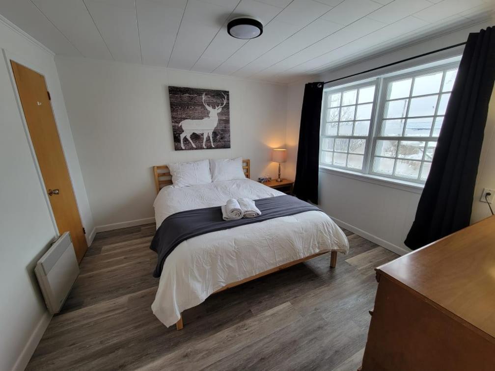 Aux 4 vents - Auberg'Inn Carleton-sur-Mer Extérieur photo