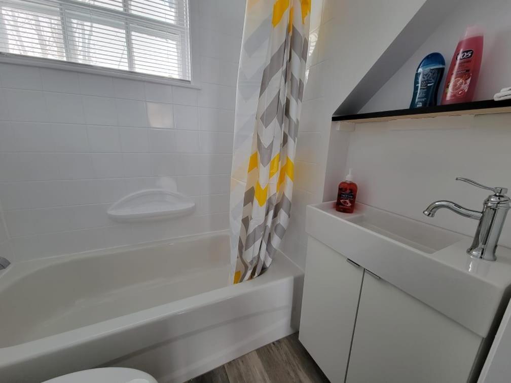 Aux 4 vents - Auberg'Inn Carleton-sur-Mer Chambre photo