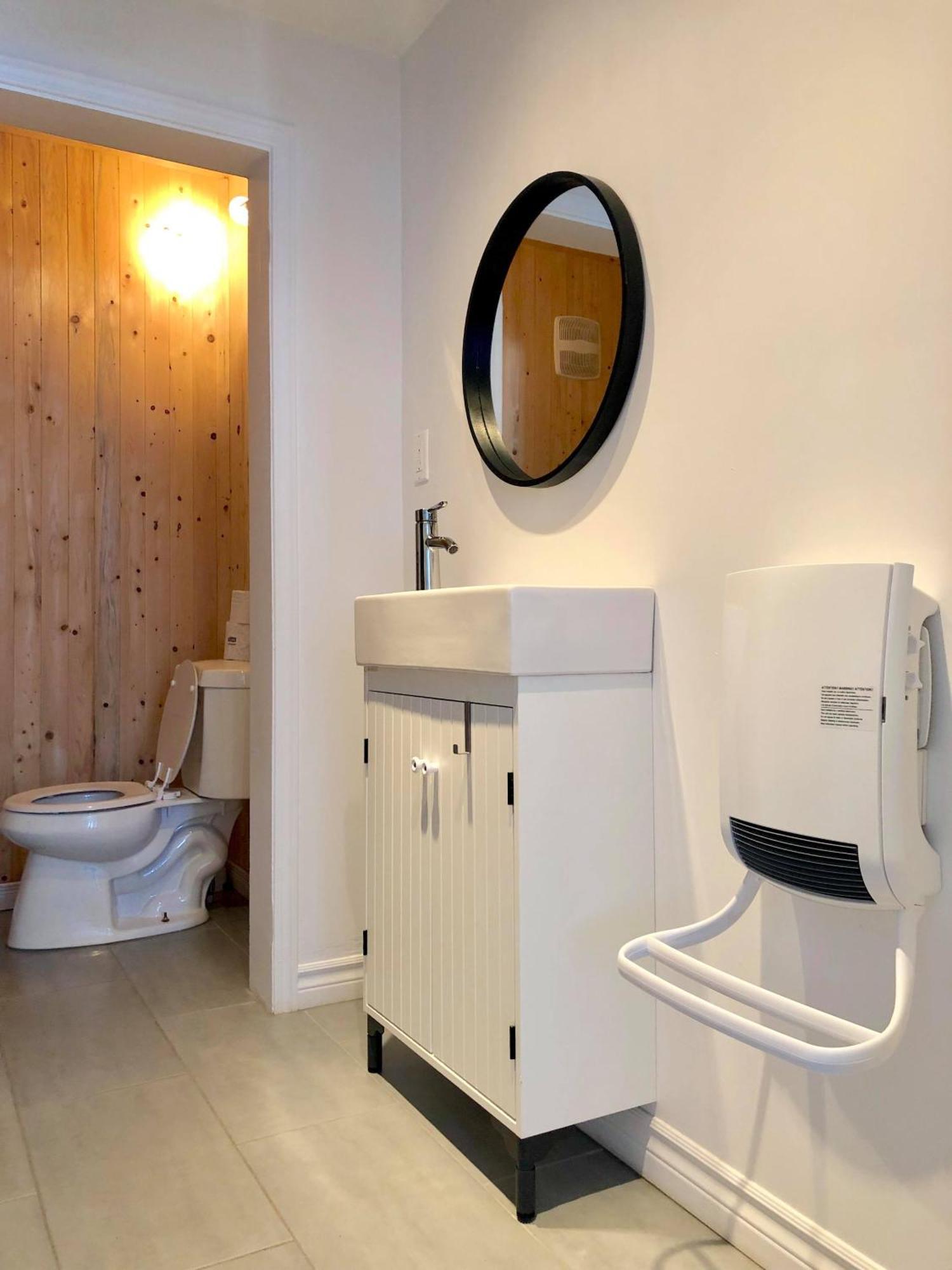 Aux 4 vents - Auberg'Inn Carleton-sur-Mer Chambre photo