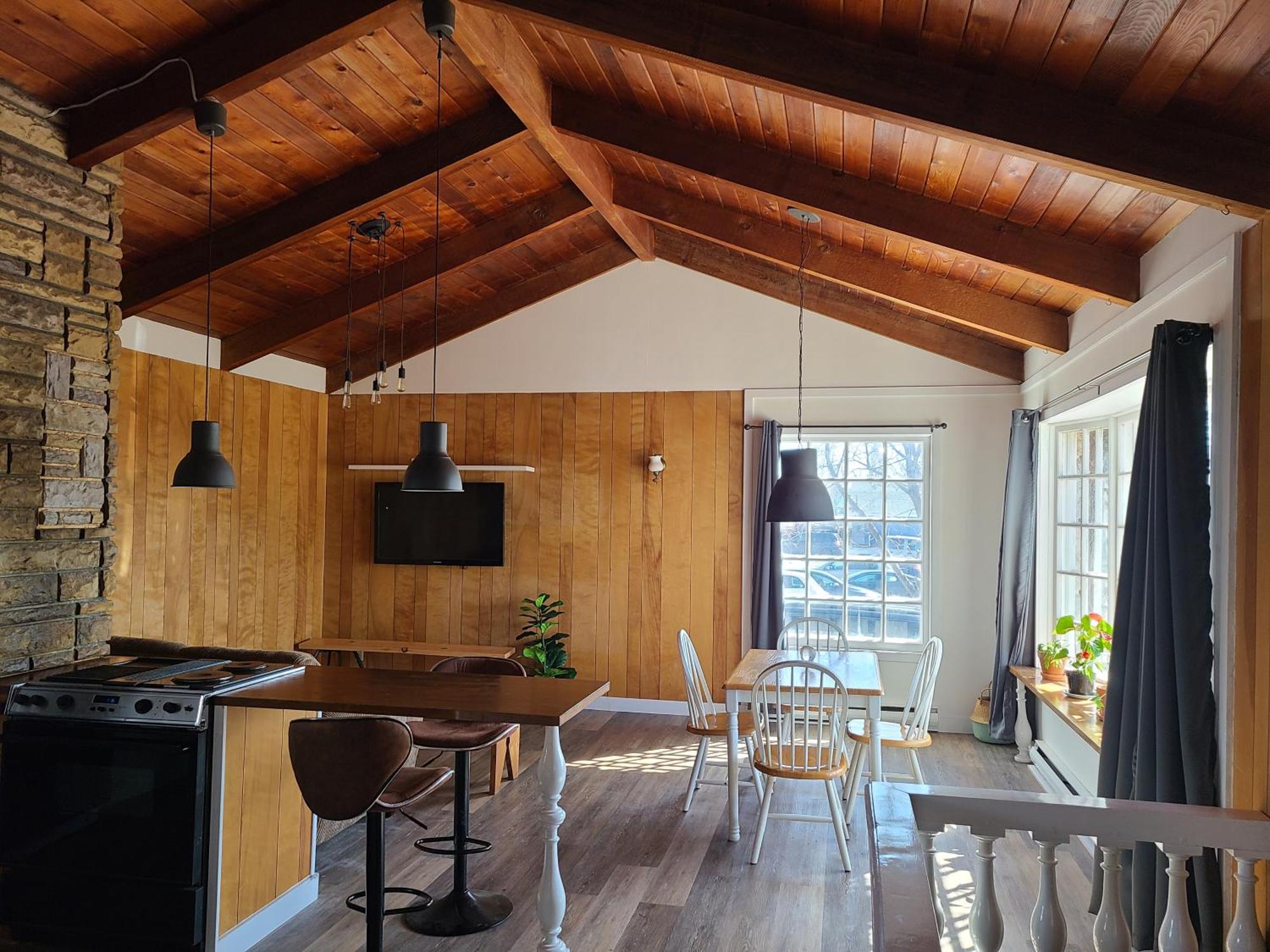 Aux 4 vents - Auberg'Inn Carleton-sur-Mer Extérieur photo