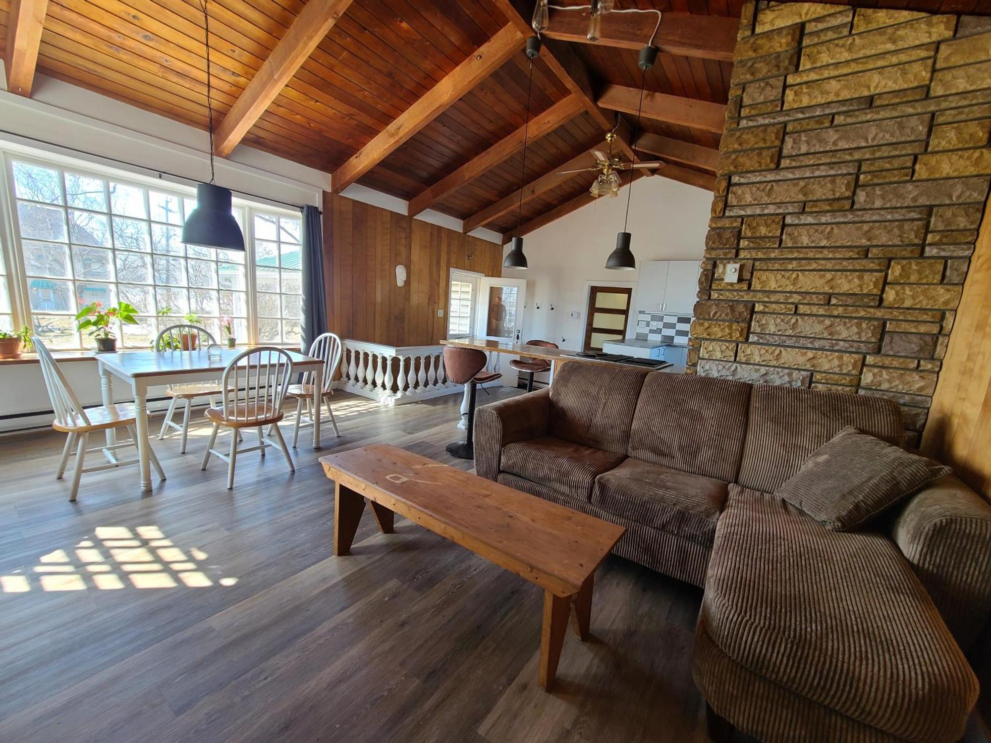 Aux 4 vents - Auberg'Inn Carleton-sur-Mer Extérieur photo